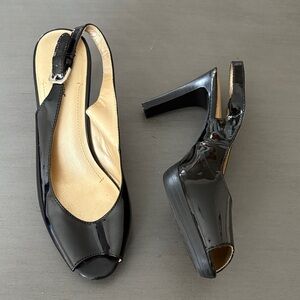 Jaclyn Smith Glossy Black Peep-Toe Heels